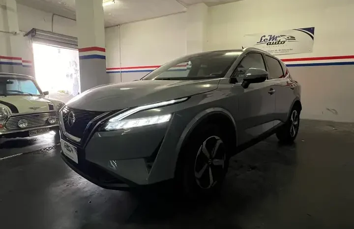 
								Nissan Qashqai 1.3 dig-t N-Connecta 140cv full									