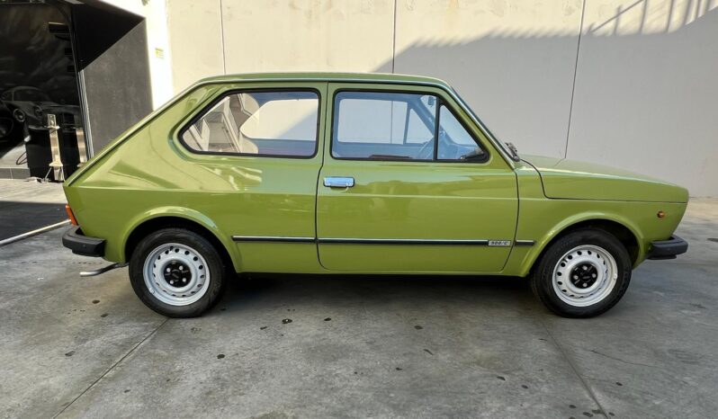 
								FIAT 127 del 1976 full									