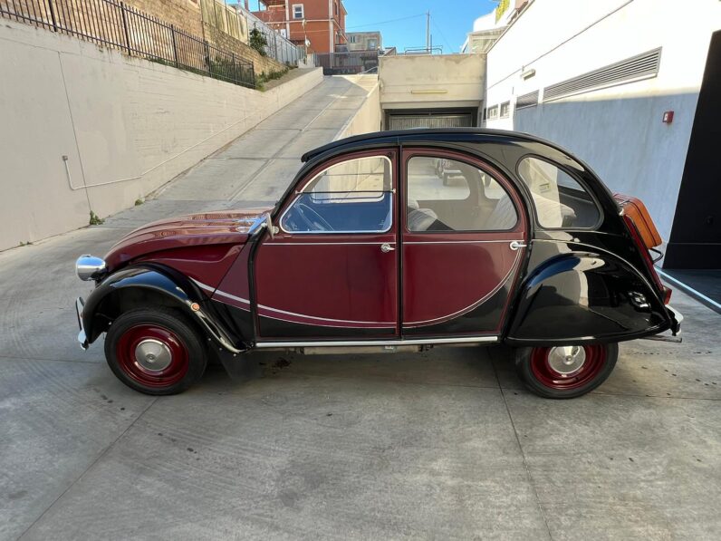 
								Citroën 2 CV6 Charleston (1996) full									