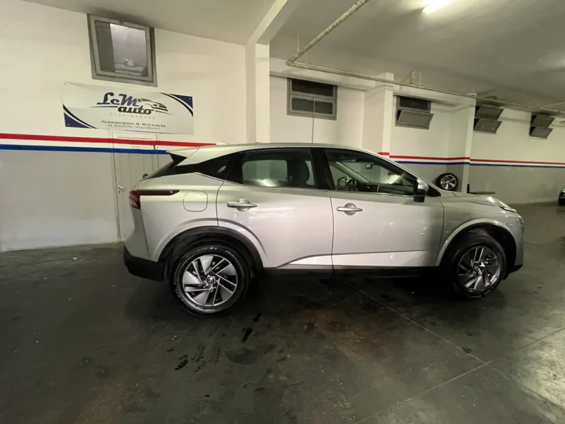 
								Nissan Qashqai 1.3 dig-t Business 140cv my20 full									